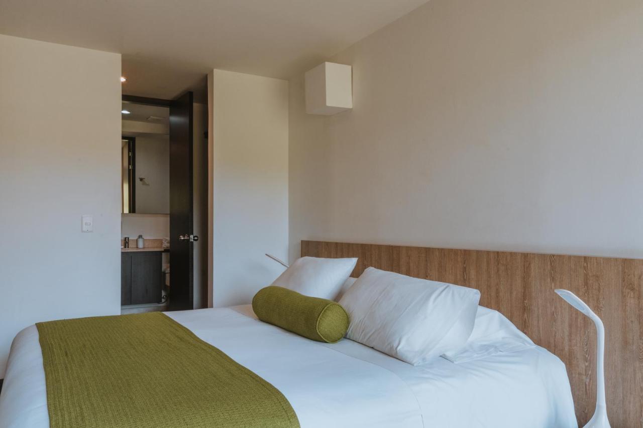 Travelers Rio Verde Living Suites Rionegro Bagian luar foto
