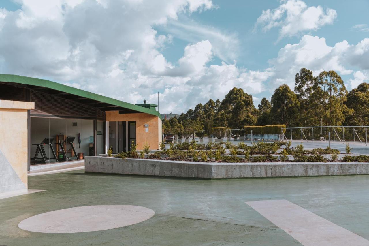 Travelers Rio Verde Living Suites Rionegro Bagian luar foto