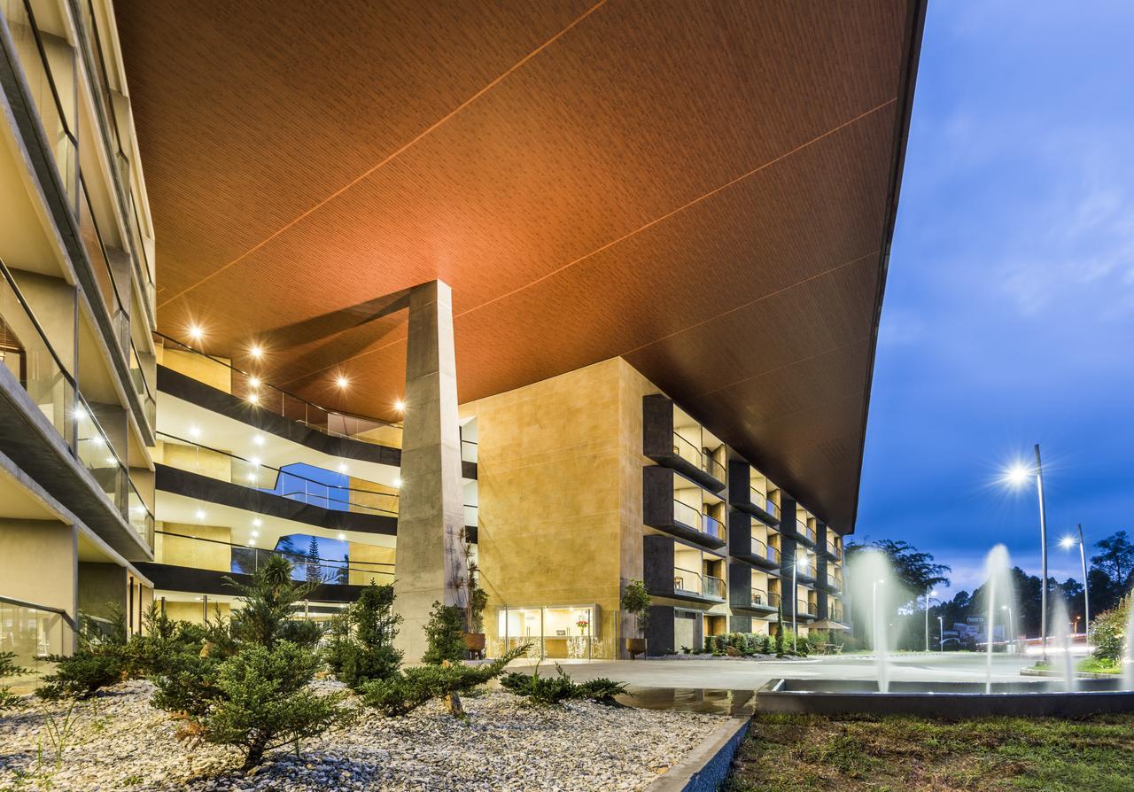Travelers Rio Verde Living Suites Rionegro Bagian luar foto